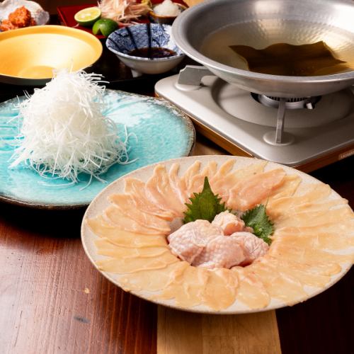 0.5ミリの薄さで手切りしたむね肉で楽しむ鶏しゃぶ