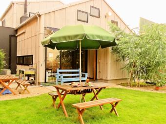 Terrace seats where you can enjoy BBQ♪ You can have fun in an open space!