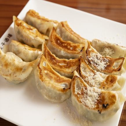 [All you can eat and drink gyoza] 2 hours 3300 yen (tax included)