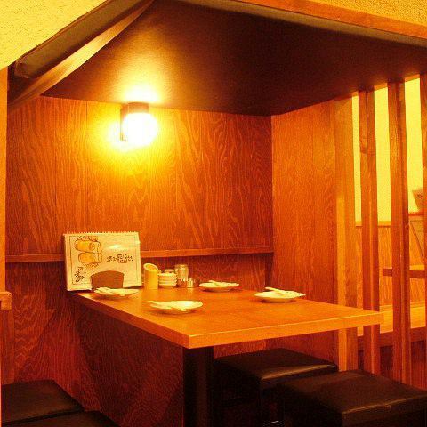 Popular yakitori behind Nambaza ★ Private rooms, counters, table seats.A shop that can be used alone or at a banquet ☆