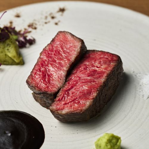 名物炭火焼 【おおいた豊後牛・大阪河内鴨など】ワインと相性抜群の肉料理　