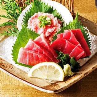 Assortment of two types of bluefin tuna and negitoro