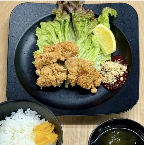 お手頃な！3個定食