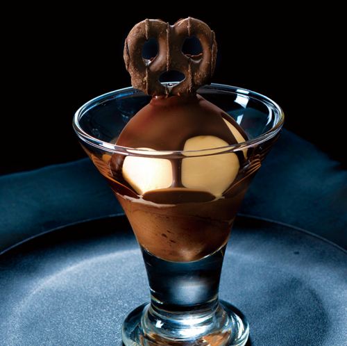 Rich cream and crunchy chocolate ice cream