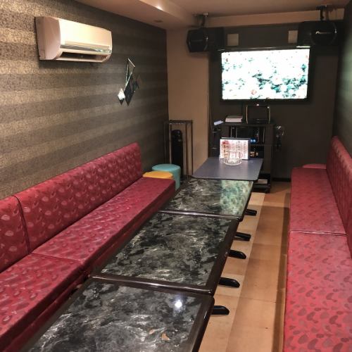 Private room for up to 25 people