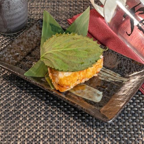焼きおにぎり(桜えび入り)