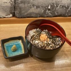 お茶漬け(タコワサ、サケ、塩昆布、明太子、梅水晶)　各
