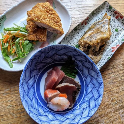 Sashimi, oysters and soba course
