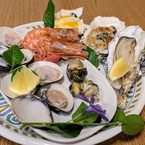 生牡蠣or焼き牡蠣 選べる海鮮食べ比べ　シーフードプラッター