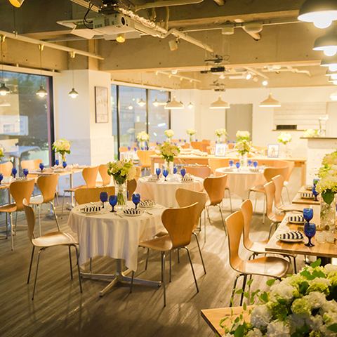 We can accommodate up to 100 seated guests and 120 standing guests. Please feel free to contact us for more information.