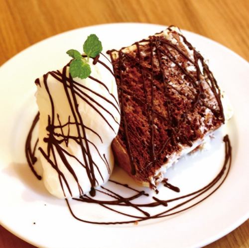 エンゼルフードケーキ　ショコラ