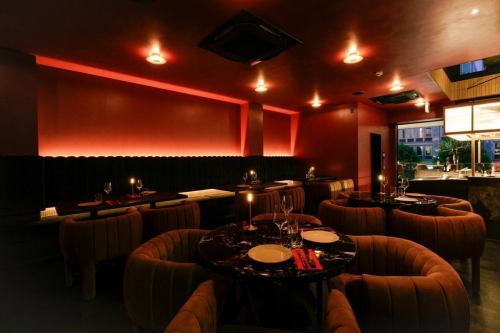 ソファテーブル席【2名様~OK】女子会やデートにぴったり。