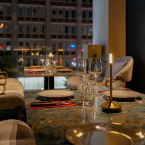 テラステーブル席【2名様~OK】夜景が綺麗♪デートや特別な日におすすめ。