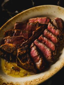 ・T-bone Steak(about1.2 kg)3~4名用