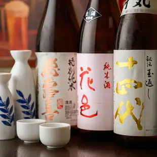 47都道府県の日本酒も堪能できるプレミアム焼酎飲み放題付き！大満足コース。
