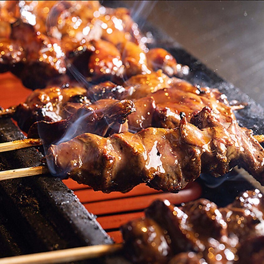 喫煙目的店。個性溢れる串、一品料理が多く揃う居酒屋