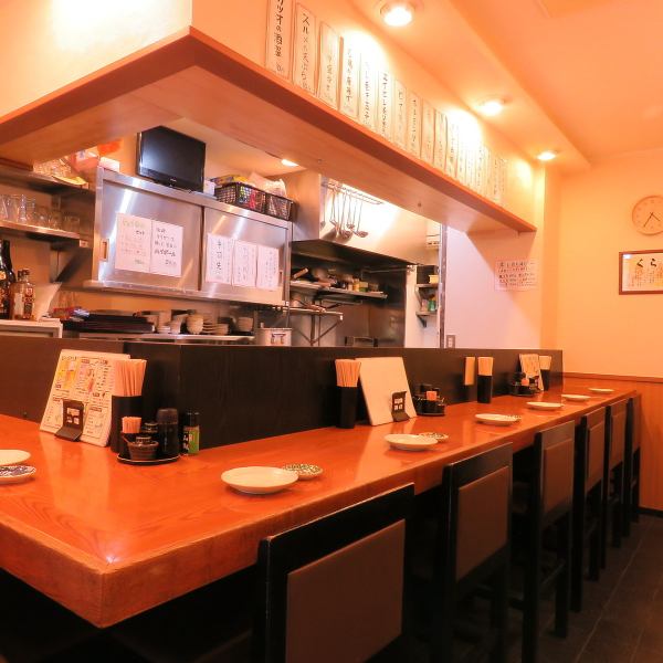 «Homey space» You can enjoy a relaxed and relaxed meal.It is characterized by being easy to enter even by one person.It is recommended for a few drinks use and Saku drink.