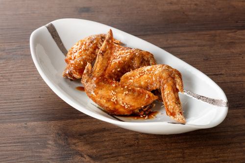 Deep-fried chicken wings