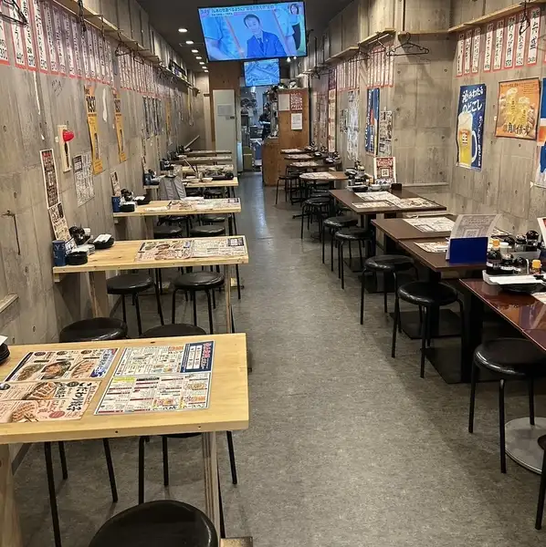 회사 연회나 친구와의 모임에 최적으로, 릴렉스한 분위기 속에서 특별한 한때를 보낼 수 있습니다♪전석 흡연 가능하므로, 흡연자도 안심하고 즐길 수 있는 것이 매력입니다☆【오사카/텐만역/텐진바시스지 롯초메/무제한 뷔페/음료 무제한/덴마이/음식 무제한/해물/이자카야/냄비/고기/연회/전세/생일/낮 음료/흡연 가능】