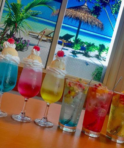 こんにちは🌞

一部営業日程に変更あるので、

お知らせします📢

4月29日（火）  休業

5月5日（月）、6日（火）　
ディナータイム休業、ランチタイムのみの営業

申し訳ありませんが、

いずれも人員不足によるもので、今後改善出来ればと思っております。

GW中の、5月1日（木）から4日（日）まで、

ディナータイム限定で、単品飲み放題（アサヒスーパードライ含む）　2時間　¥2,000税込

期間限定の復活をさせて頂きます。

詳しくは、当店の公式サイト及びホットペッパーにて

いつもより沢山飲みたい方に是非オススメです。

来店時にスタッフにお申し付けください。

#埼玉ランチ
#戸田公園ランチ
#戸田公園グルメ
#戸田公園カフェ
#埼玉カフェ
#埼玉グルメ
#川越カフェ
#宇都宮ランチ
#浦和カフェ
#熊谷カフェ
#東京駅ランチ
#川口ランチ
#浦和ランチ
#浦和グルメ
#練馬ランチ
#板橋ランチ
#草加ランチ
#越谷グルメ
#草加カフェ
#東京駅カフェ
#川口グルメ
#熊谷ランチ
#大宮グルメ
#池袋ランチ
#蓮田グルメ
#東京駅ディナー
#与野ランチ
#北関東グルメ
#蓮田カフェ
#与野グルメ