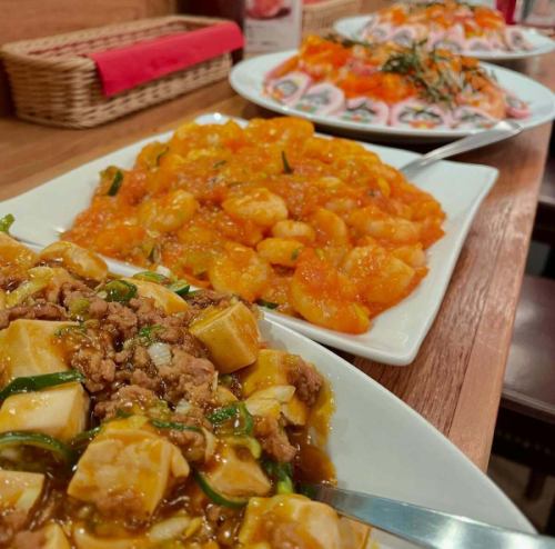 当店のエース「みずほちゃん」が、

今月で卒業するため、

3月3日（月）に店舗にて送別会しました。

とても愛嬌のある接客で、ファンもついていました✨

最近新たに加わった新人さんたちも少しずつ肉バルでの業務に慣れてきて、

みずほちゃんの様な接客が徐々に出来る様になってきていますので、

今後の営業も皆様に楽しんで頂ける様に努めていきます。

そして、

3月10日（月）より大変心苦しいのですが、

使用している食材、資材の止まらない高騰により

当店メニューの価格を改定させて頂きます。

それに伴い、デザート🍨を含めたメニューが4品程仲間入りします。

メニューの詳細はストーリーやホームページ等で公開いたします。

何卒宜しくお願い致します。

#埼玉ランチ
#戸田公園ランチ
#戸田公園グルメ
#戸田公園カフェ
#埼玉カフェ
#埼玉グルメ
#川越カフェ
#宇都宮ランチ
#浦和カフェ
#熊谷カフェ
#東京駅ランチ
#川口ランチ
#浦和ランチ
#浦和グルメ
#練馬ランチ
#板橋ランチ
#草加ランチ
#越谷グルメ
#草加カフェ
#東京駅カフェ
#川口グルメ
#熊谷ランチ
#大宮グルメ
#池袋ランチ
#蓮田グルメ
#東京駅ディナー
#与野ランチ
#北関東グルメ
#蓮田カフェ
#与野グルメ