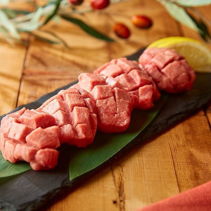 High-quality meat of A4 size or larger at a casual price! Dates, anniversaries, and banquets in a stylish restaurant♪