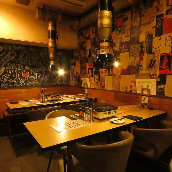 デートや記念日にも♪2名席から団体席までご用意あり！自慢のお肉と厳選ワインでデートや記念日などの特別な日を演出いたします♪【伝えたい…自慢の肉質】全国から「独自のルート」でA4ランクからA5ランクの黒毛和牛を仕入れております！オシャレな空間で味わうお肉は絶品です☆