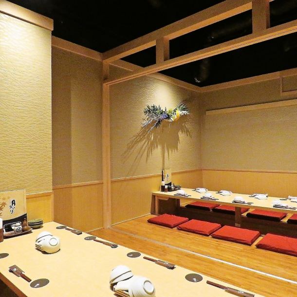 [Recommended for banquets such as company banquets] A large private room that can accommodate up to 36 people.Enjoy a relaxing banquet in a calm Japanese space.We also offer all-you-can-drink courses, including our proud draft beer, that are ideal for various occasions.You can relax and enjoy a wide variety of dishes and drinks.