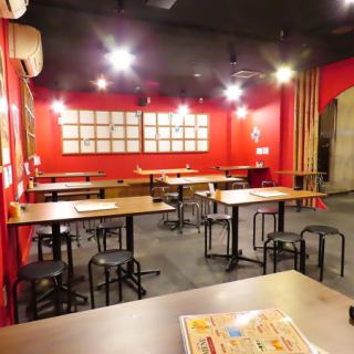 For private booking, the venue can accommodate 60 or more people.Semi-private reservations are available for groups of 20 or more.*Please note that the facility cannot be rented exclusively or semi-privately on Fridays, Saturdays, or days before holidays.
