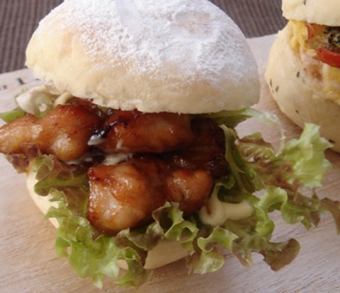 Yakitori burger set