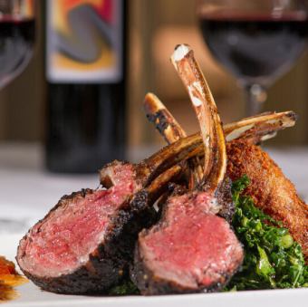 フレンチ ラック 仔羊(骨付きリ)