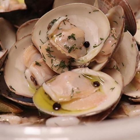 【一流のシェフが作る絶品パスタ♪】イタリア産の生パスタを使用した『蛤タリオリーニ』