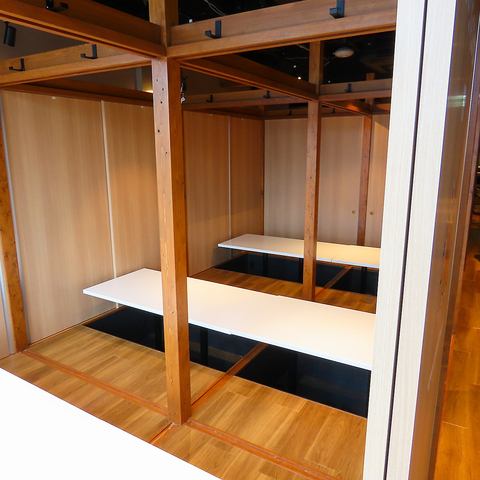 全席扉付き個室/食べ飲み放題2200円~/無制限飲み放題1650円