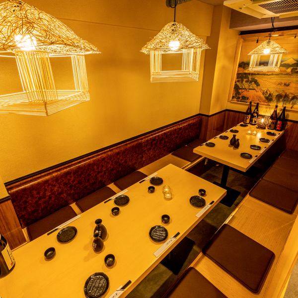Relax in a Japanese-style private room with an atmosphere.The indirect lighting creates a relaxing space with gentle lighting! The atmosphere is different depending on the seat, so you can enjoy it no matter how many times you come. Enjoy!