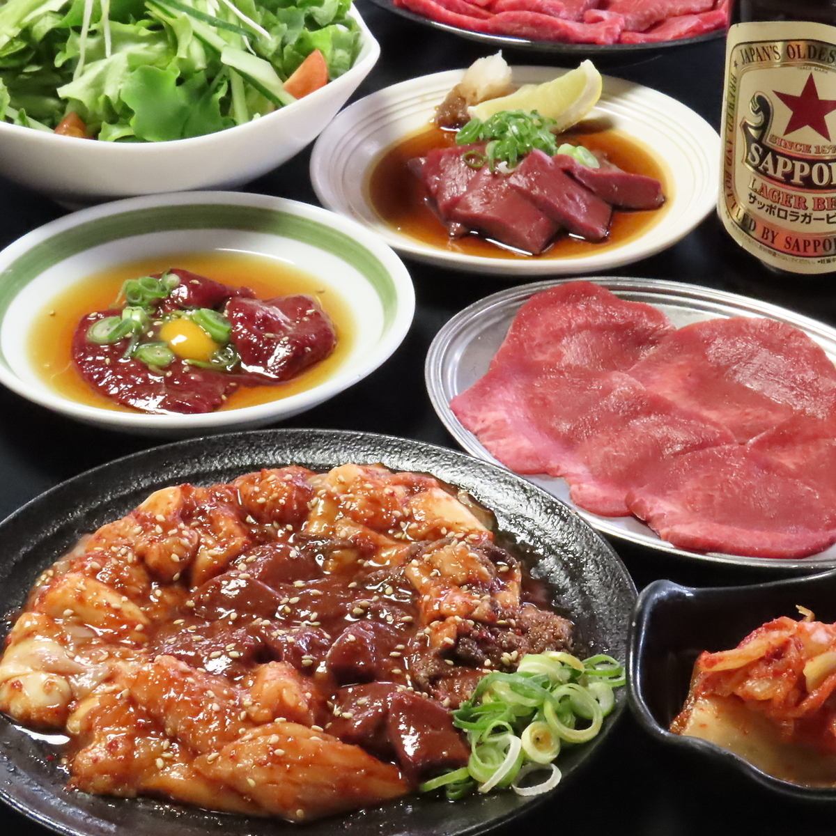 平日24時、週末26時まで営業中!職人技が光るカットで提供するホルモンが大人気!