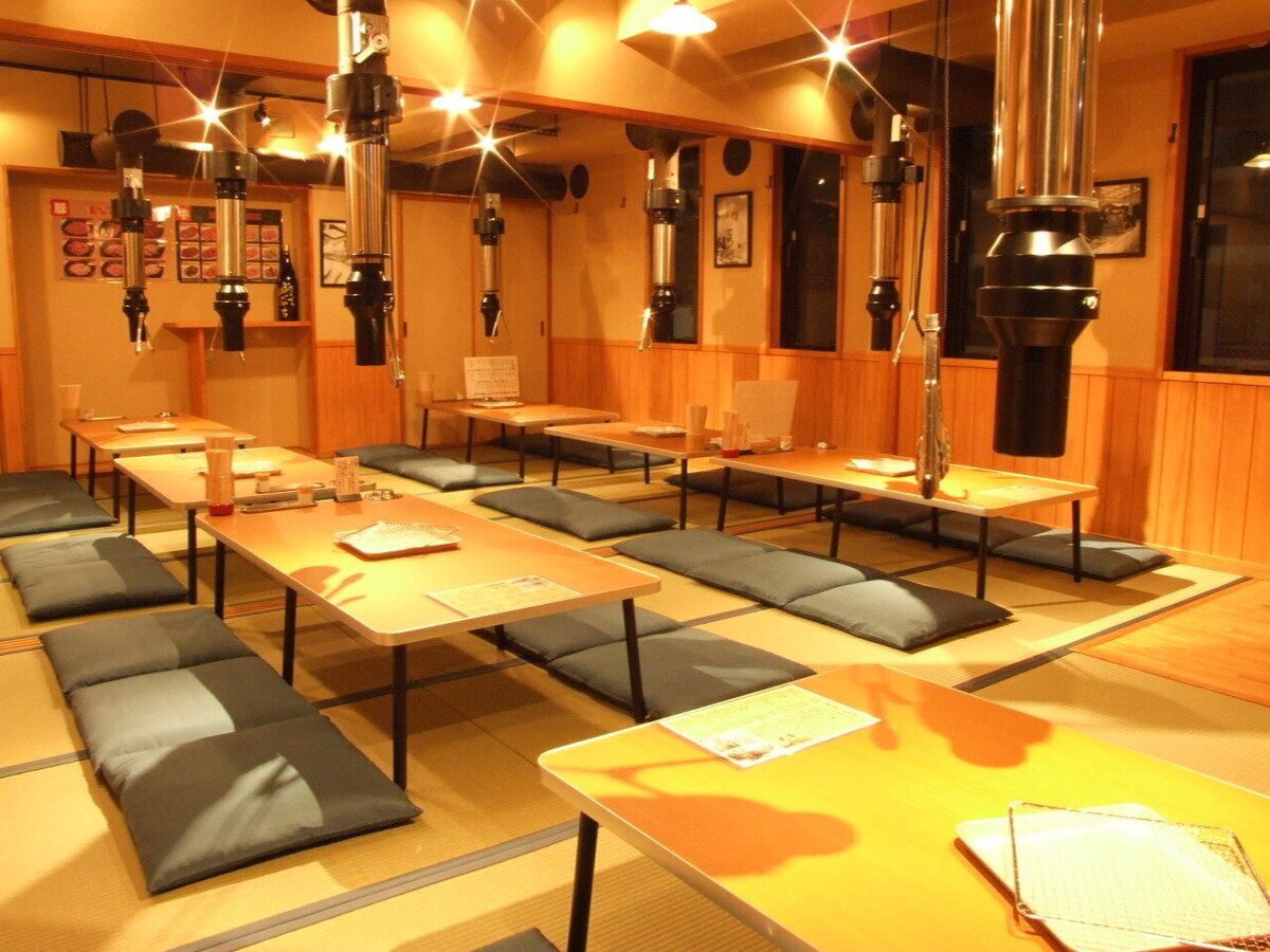 カウンター席もご用意しているのでデート利用◎