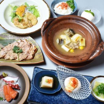 Tamanohikari's Ginjo Soft-shelled Turtle Hotpot Course [6,000 yen course with all-you-can-drink]