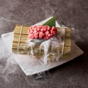 美味！芒果片配上等盐味牛舌