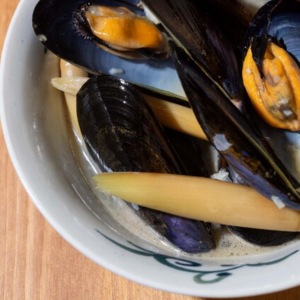ムール貝のレモングラス蒸し