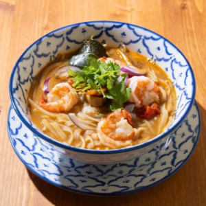 トムヤムヌードル