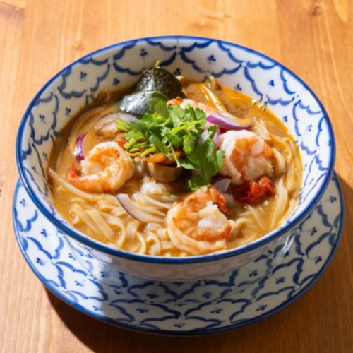 トムヤムヌードル