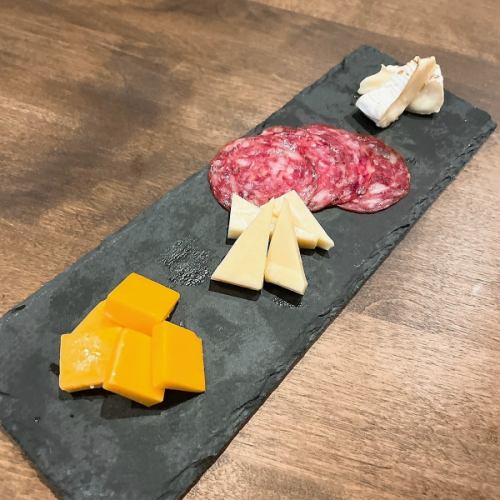 Iberian salami and cheese