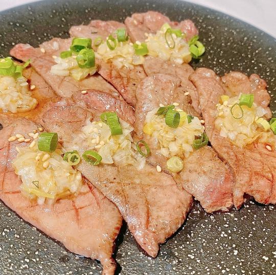不只是蛤蜊和鱼！我们还有美味的肉！