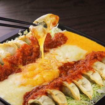 Popular bar Gyoza Honpo limited time course with all-you-can-drink [5,720 yen (tax included)]