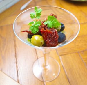 믹스 올리브와 샌드라이트 마토의 모듬