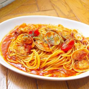 조개와 토마토 파스타
