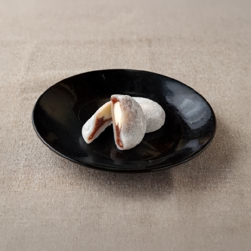 大福もち（チーズ入り2個）