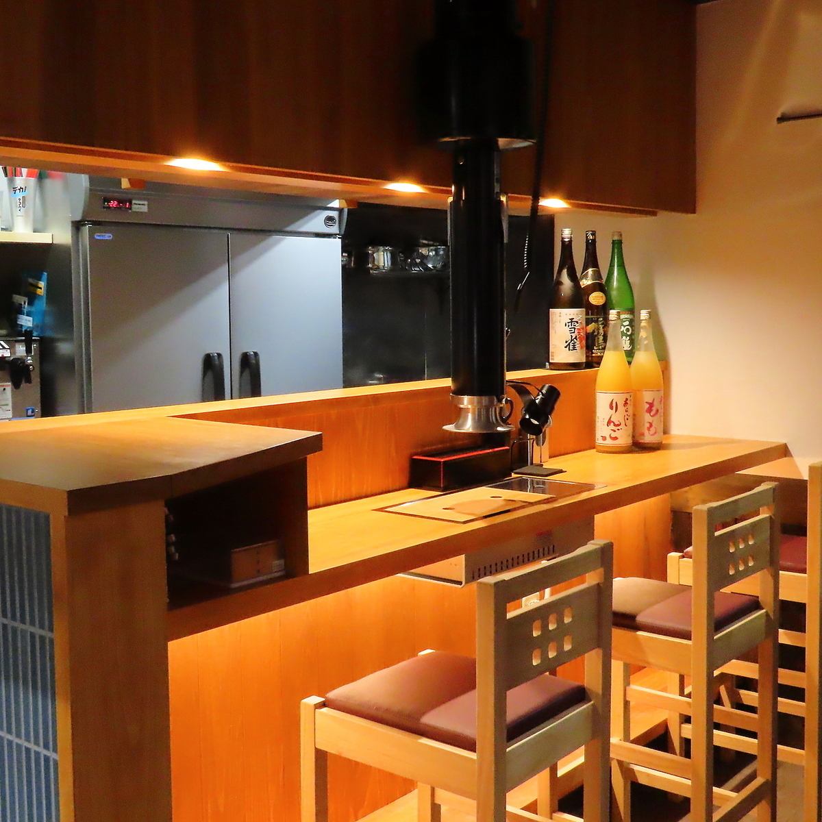 Enjoy our carefully selected yakiniku in a relaxing atmosphere. [Fully private rooms available]