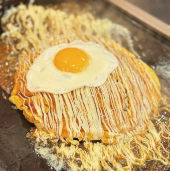 Fluffy and creamy Hiroshima-yaki