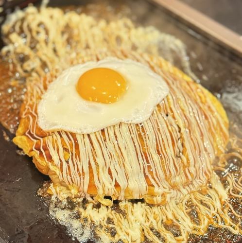 Fluffy and creamy Hiroshima-yaki